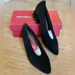 Vintage Women's Wonders Black Suede Heels Gold Studs Size 42 (11)